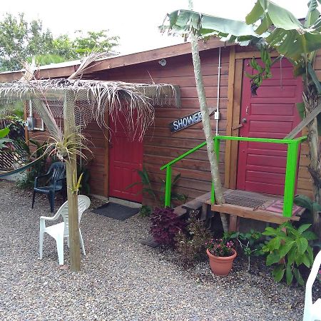 Placencia Hostel Exterior photo